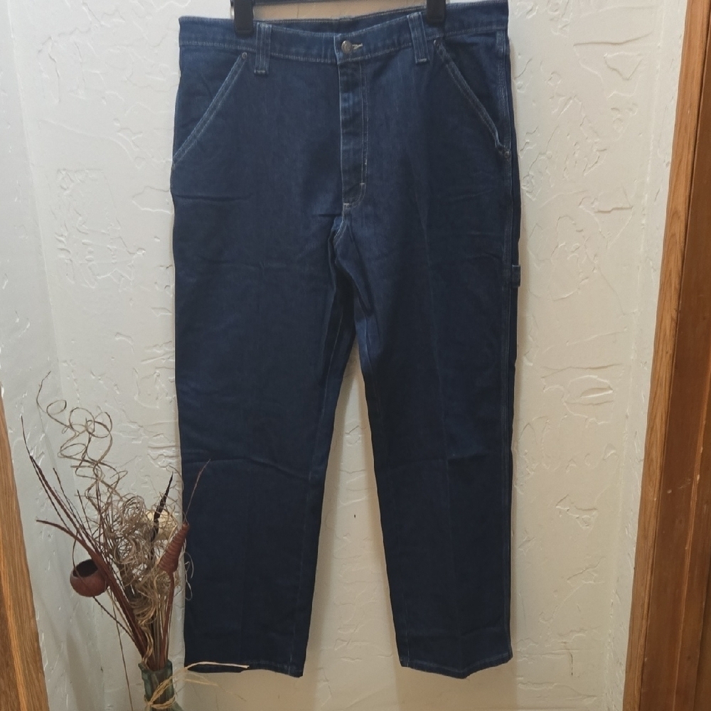 Wrangler Men's Relaxed Jeans - Dark Blue